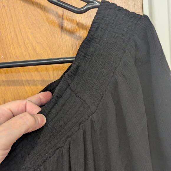 Old Navy Black Dress (XL) - Picture 6 of 9